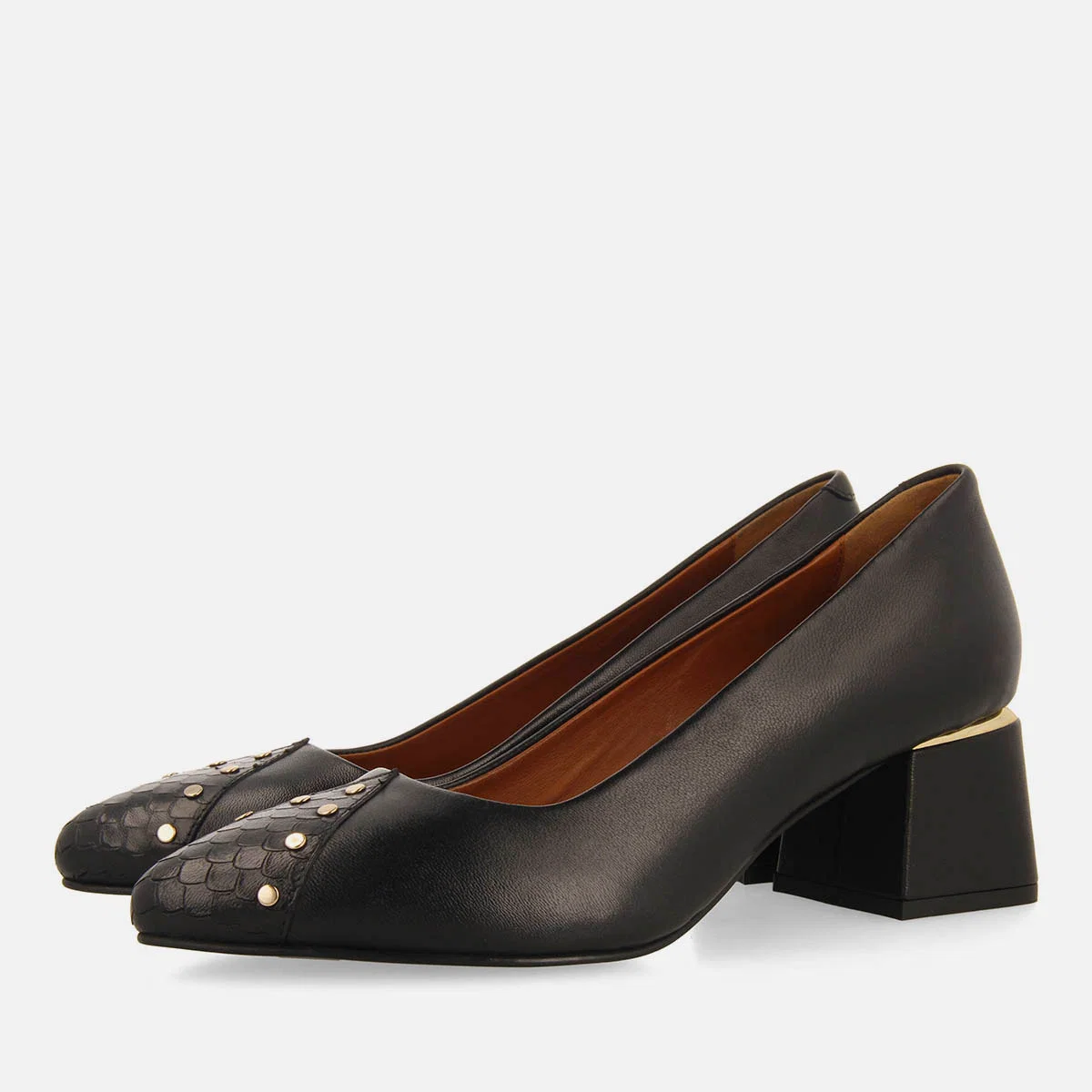 STUDDED LEATHER PUMPS BRASHER - Image 4