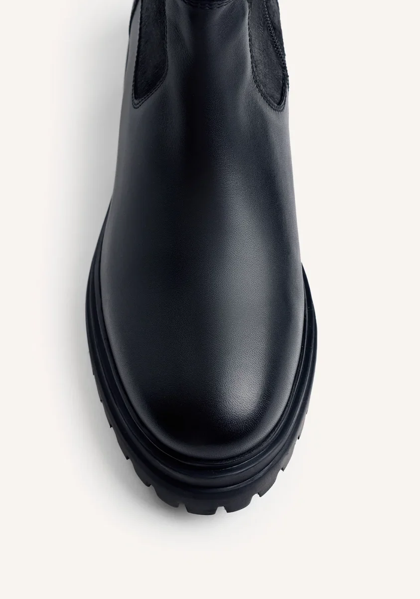 BLACK LEATHER STUDDED ANKLE BOOTS - Image 4