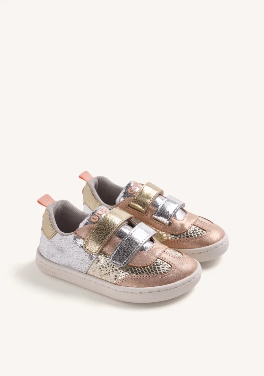 BAREFOOT SNEAKERS WITH CRACKLED EFFECT - Image 3