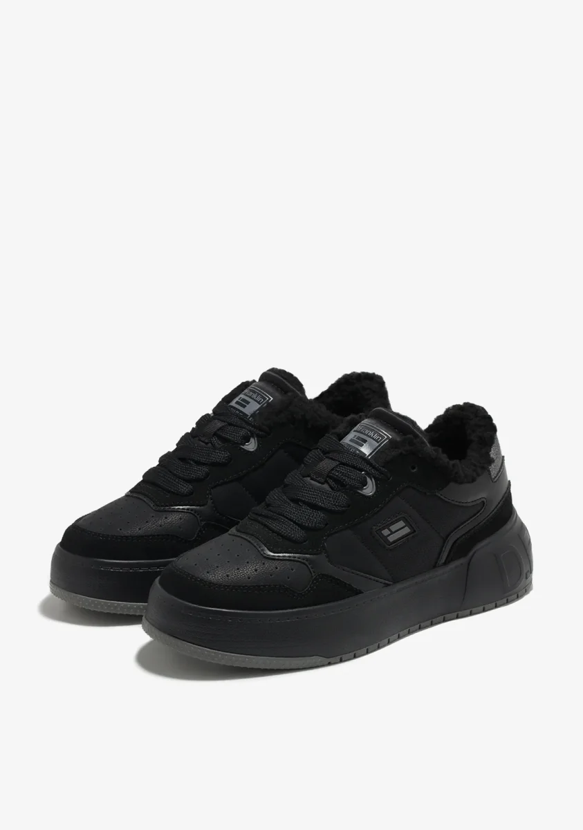 Court Fleece Full Black - Image 3