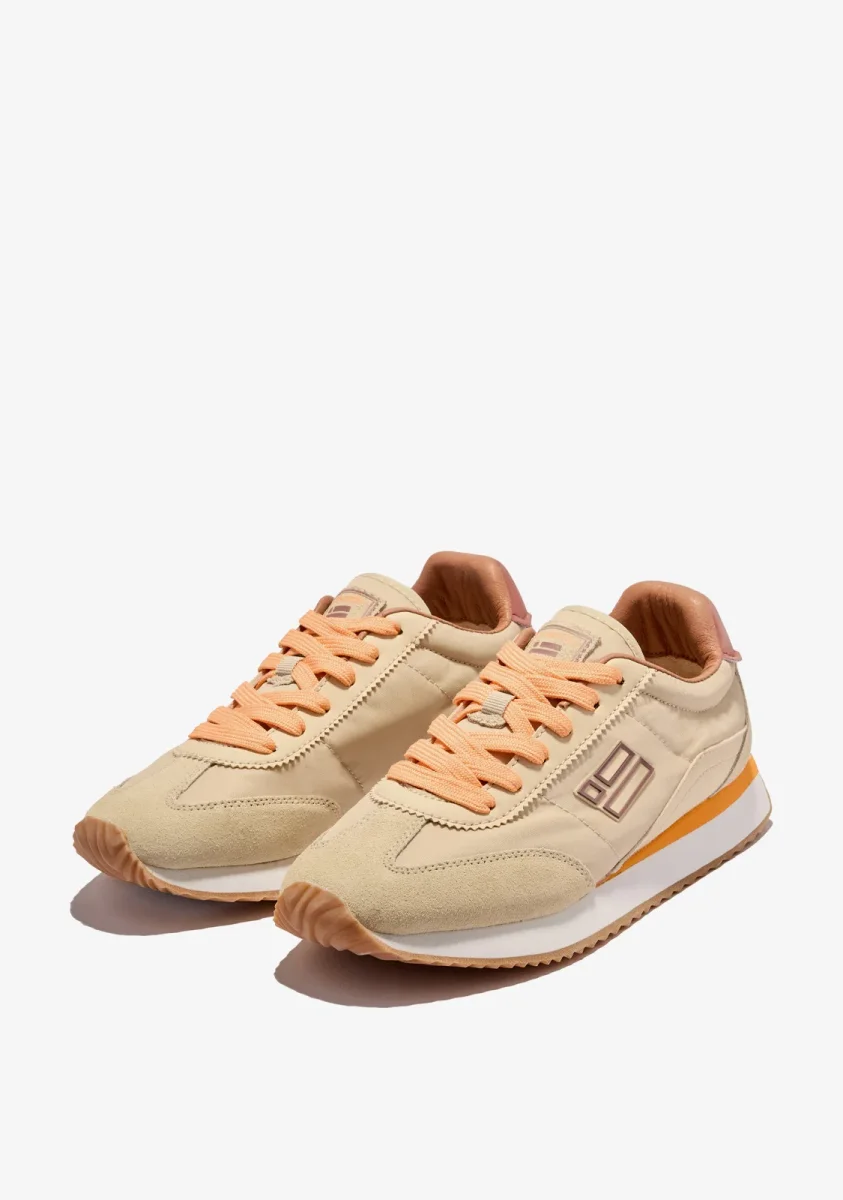 Vantage 76 Beige / Orange - Image 3